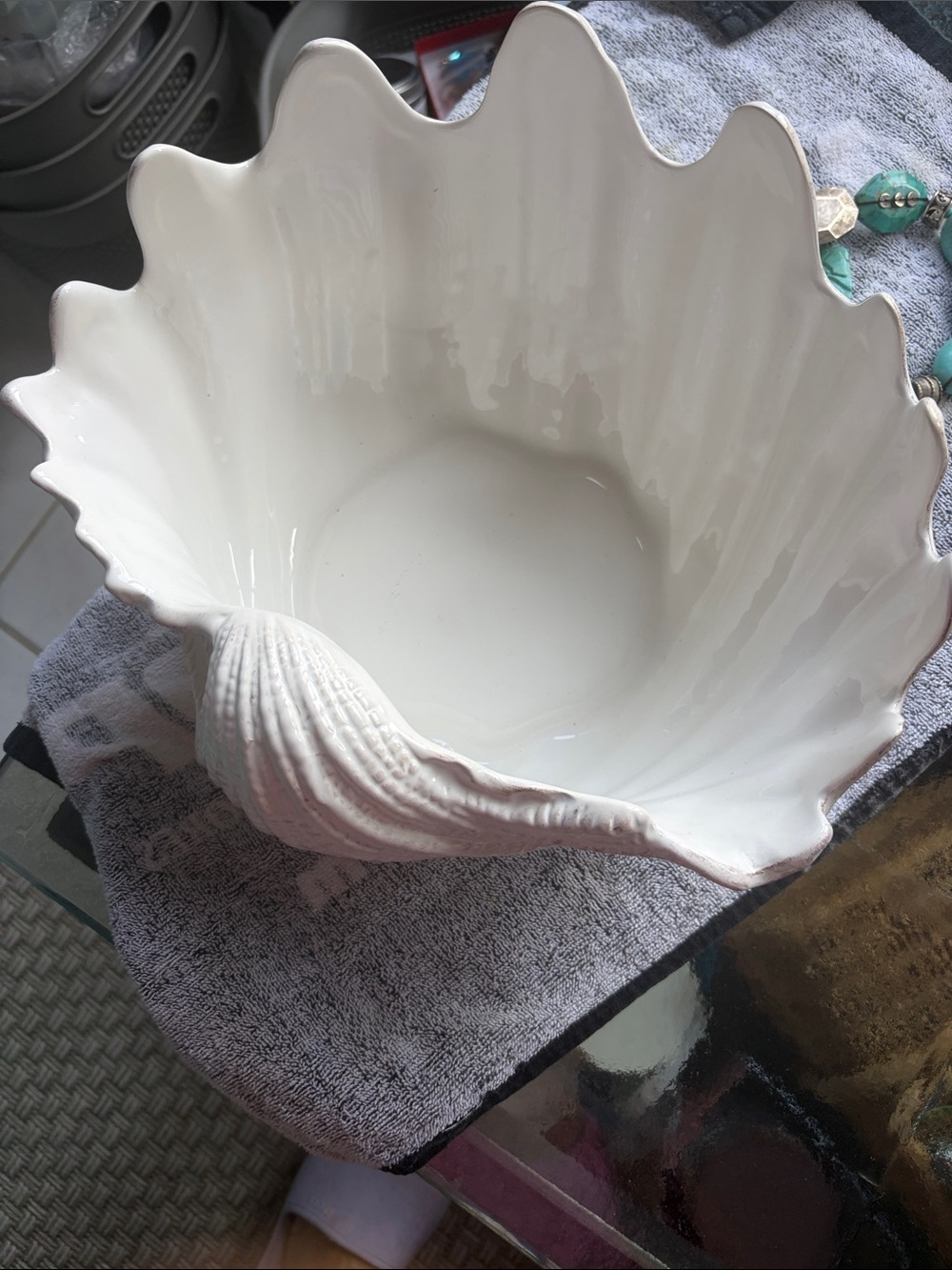 Coastal White Ceramic Shell Serving Bowl